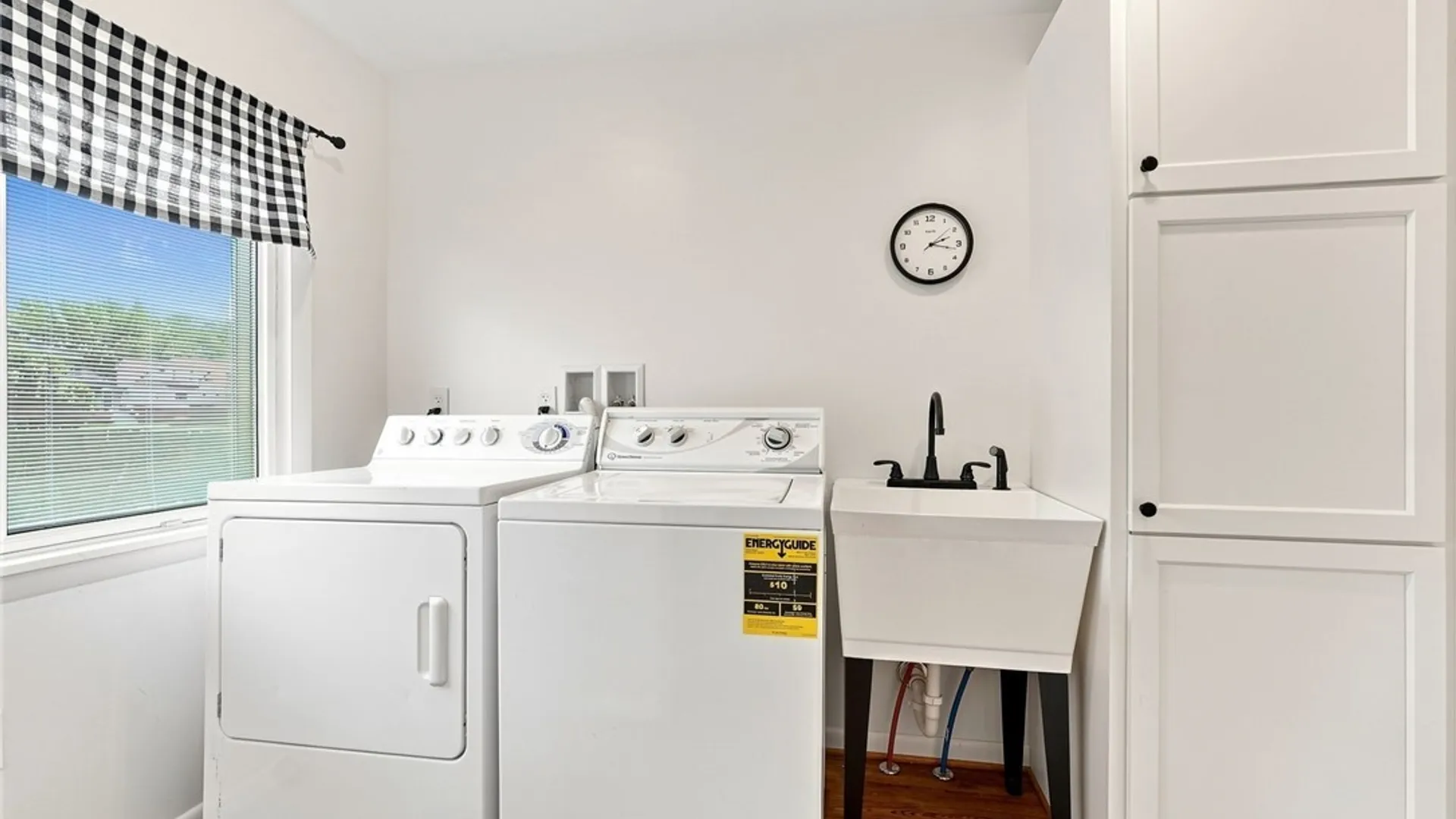 Property at 37 Strathmore Avenue, Buffalo, NY 14220 21