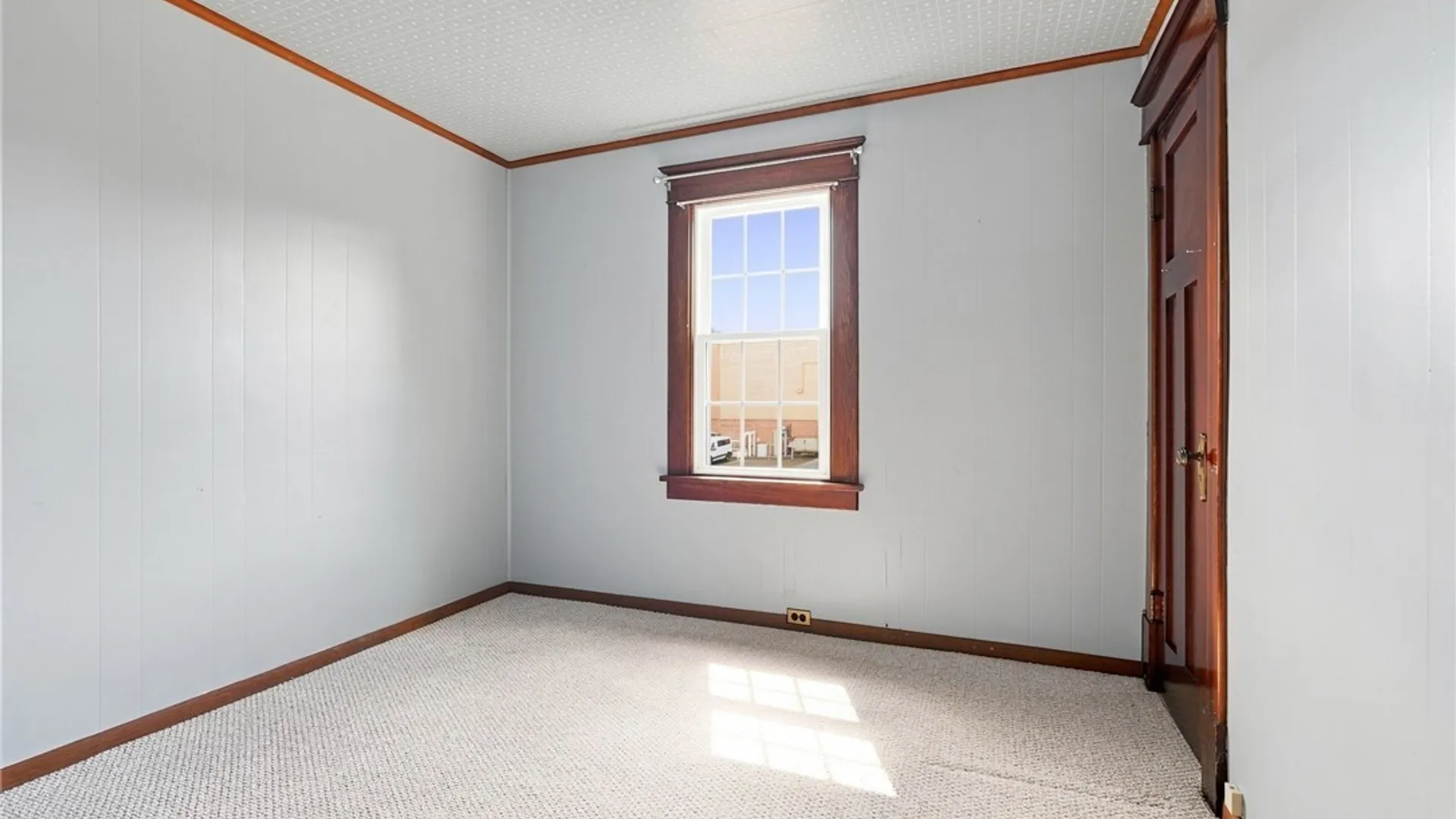 Property at 37 Strathmore Avenue, Buffalo, NY 14220 31