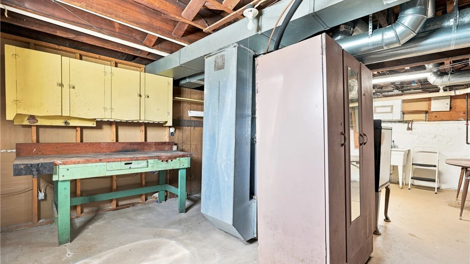 Property at 37 Strathmore Avenue, Buffalo, NY 14220 37