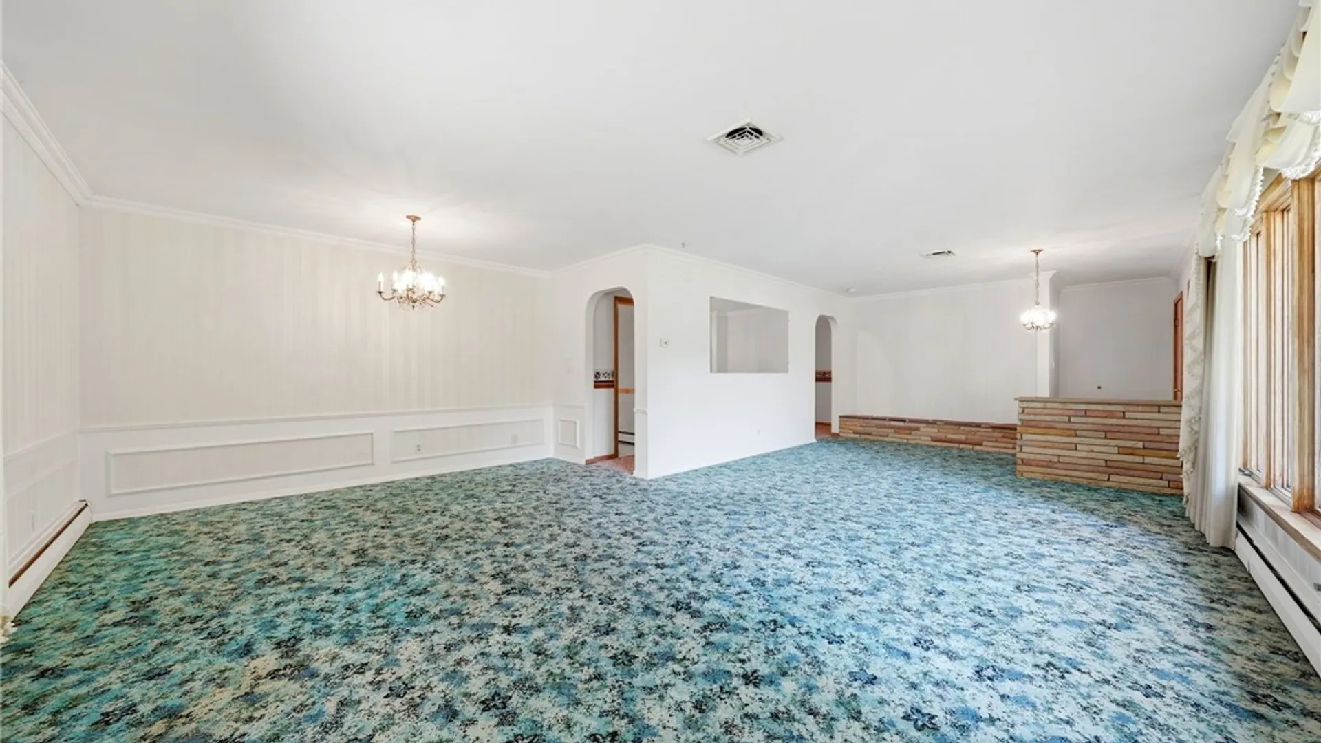 Property at 2783 Clinton Street, West Seneca, NY 14224 15