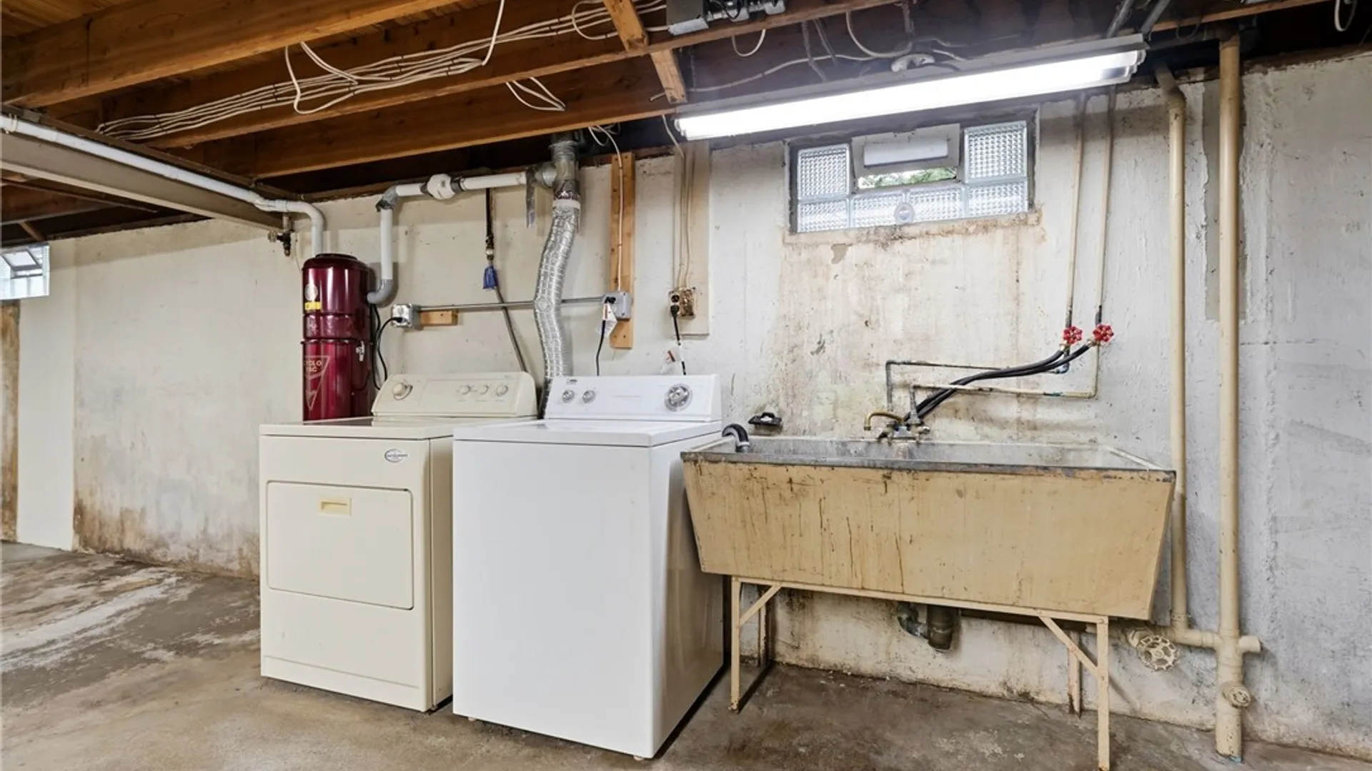 Property at 2783 Clinton Street, West Seneca, NY 14224 35
