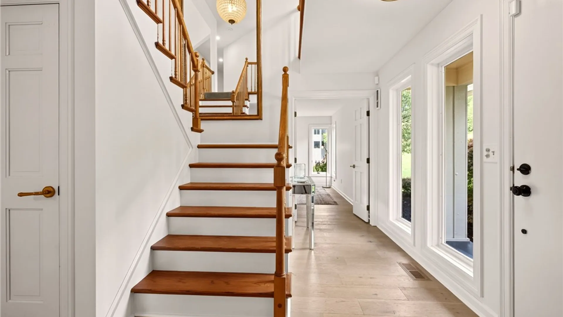 Property at 11 Pondview Drive, Perinton, NY 14534 4