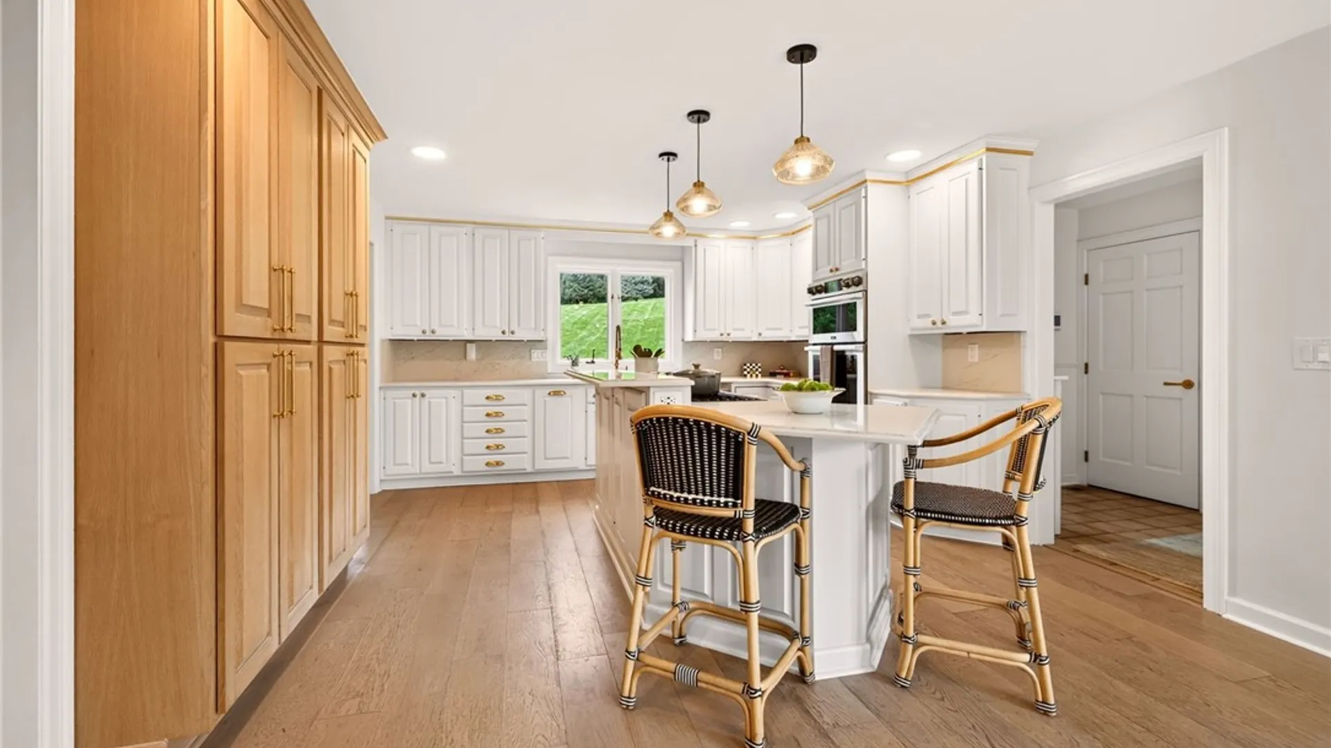 Property at 11 Pondview Drive, Perinton, NY 14534 6