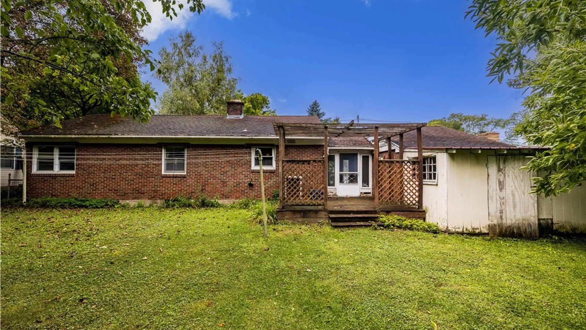 Property at 107 Mott Road, Manlius, NY 13066 3
