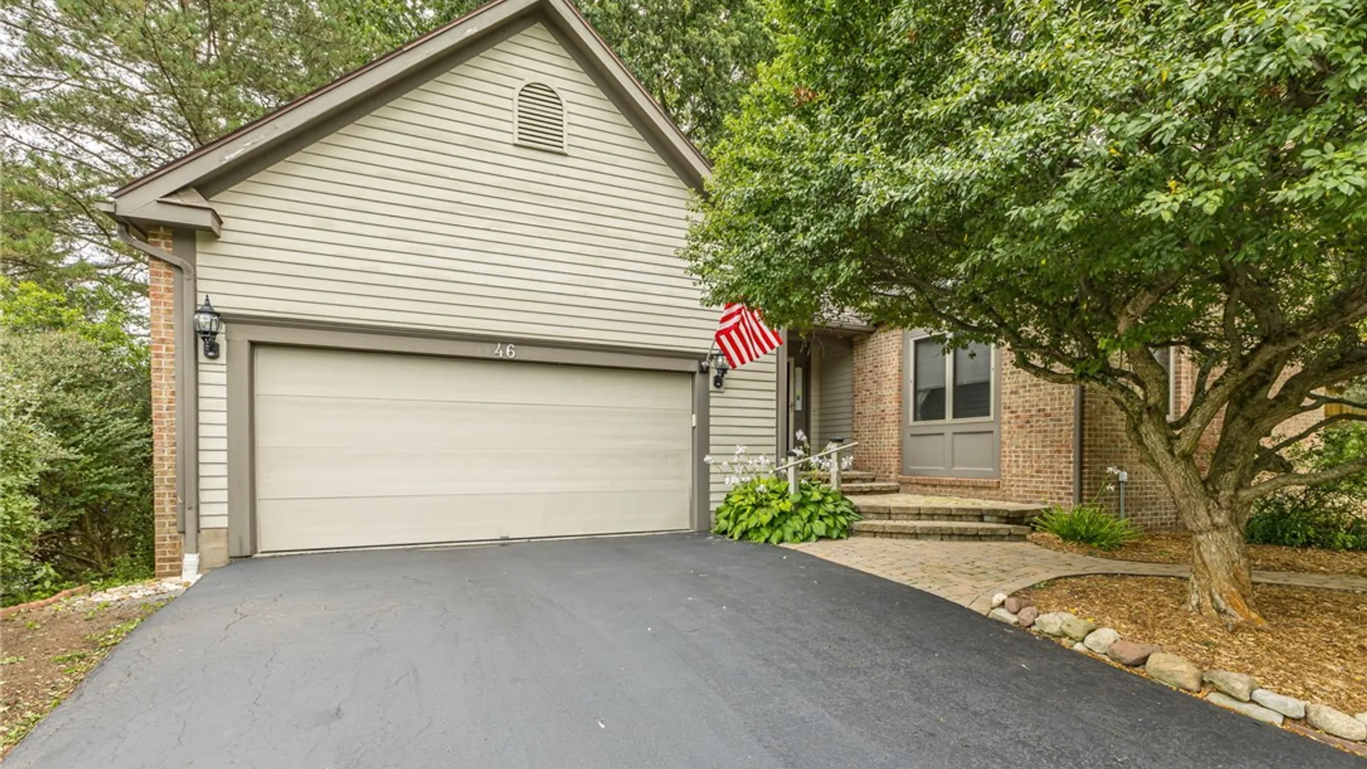 Property at 46 Putting Green Lane, Penfield, NY 14526 3