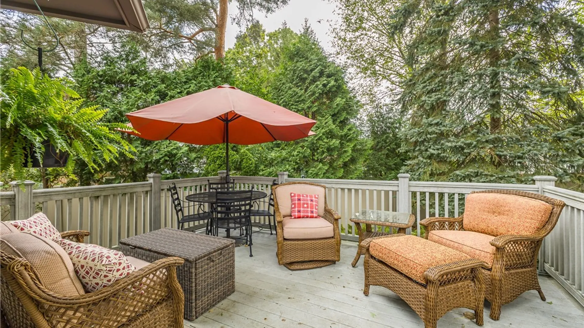 Property at 46 Putting Green Lane, Penfield, NY 14526 32