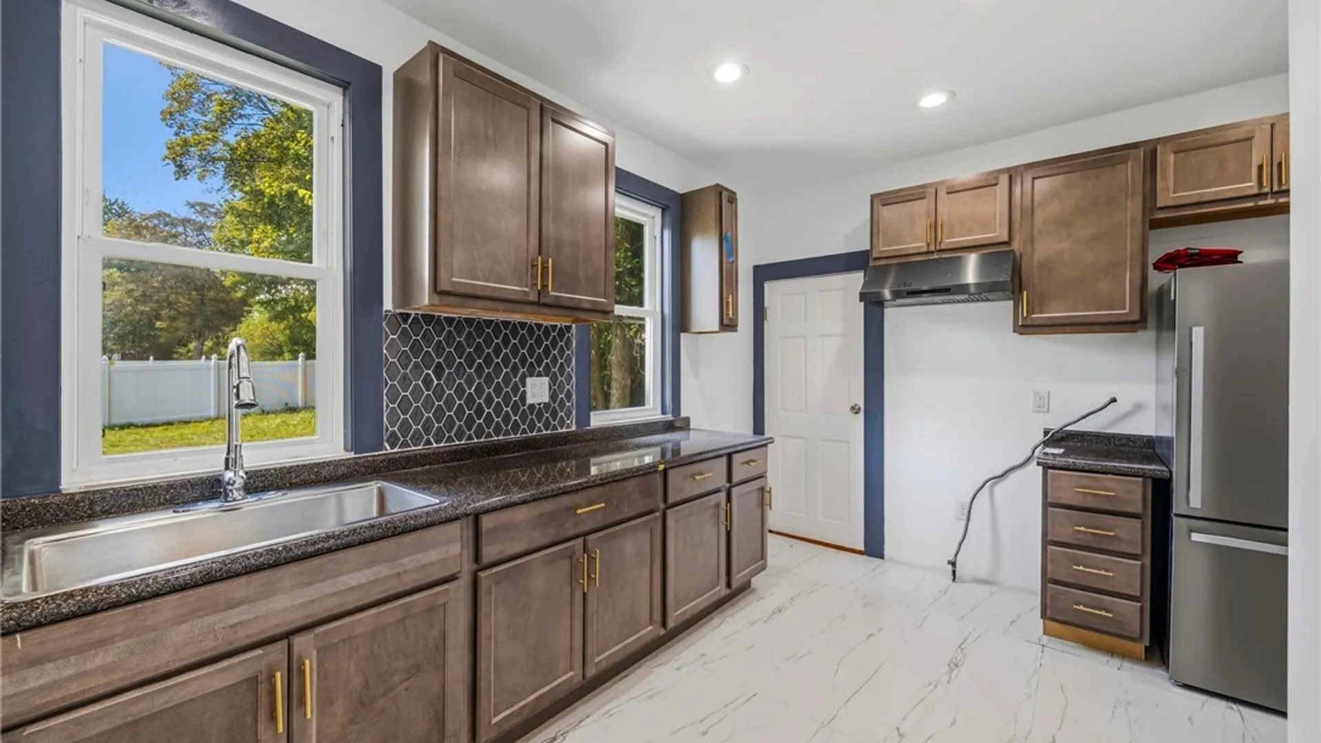 Property at 324 Carlton Street, Buffalo, NY 14204 40