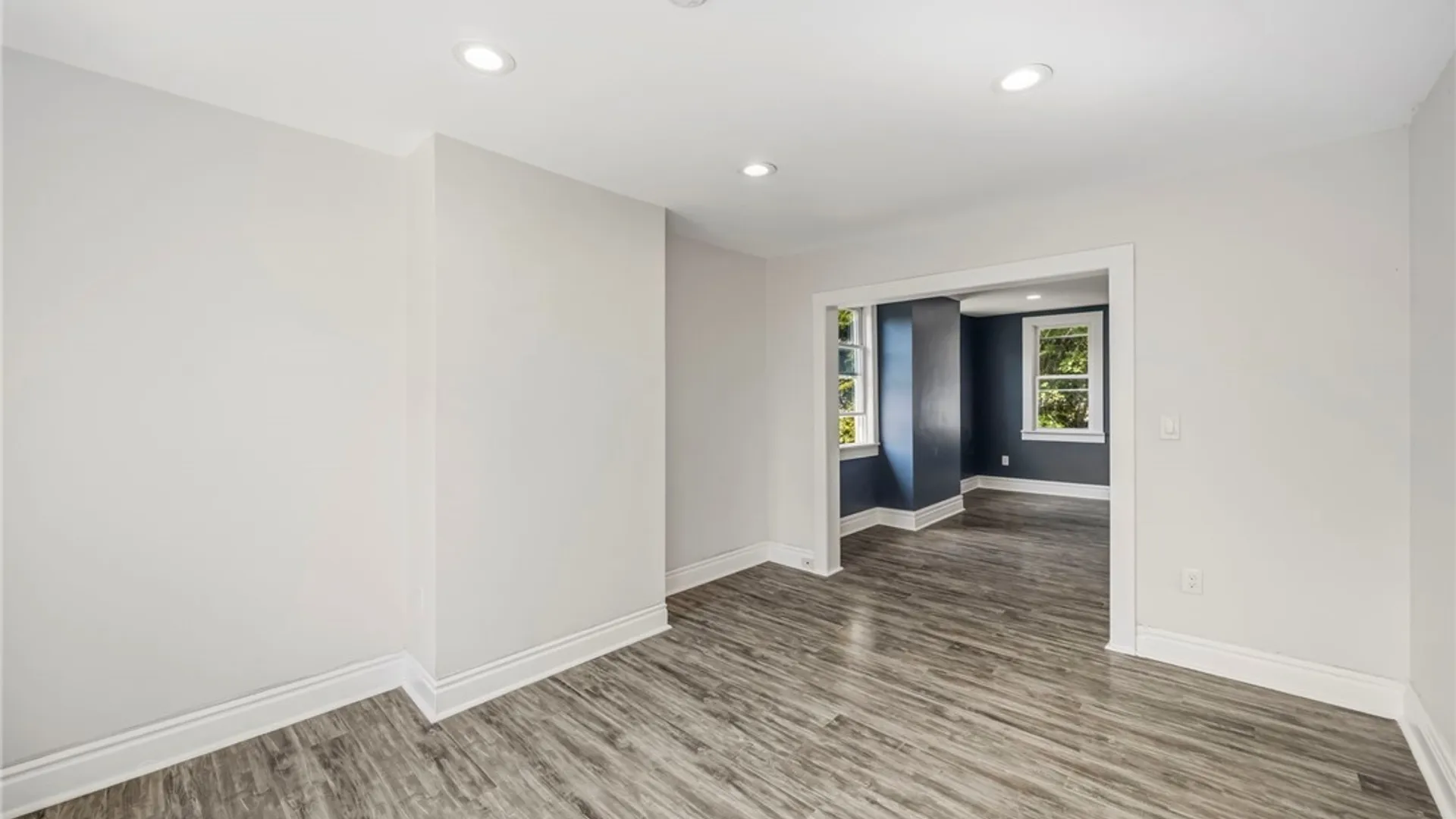Property at 324 Carlton Street, Buffalo, NY 14204 7
