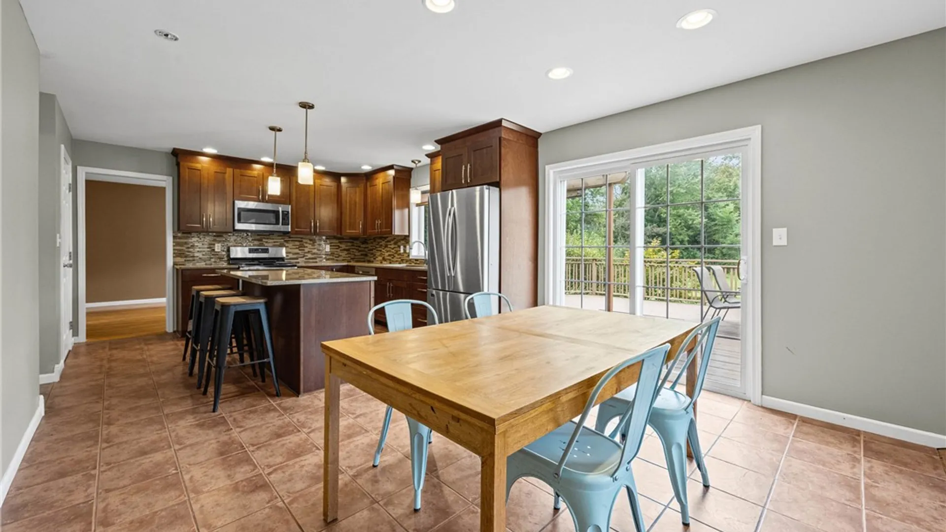 Property at 15 Shady Oaks, Ogden, NY 14559 8