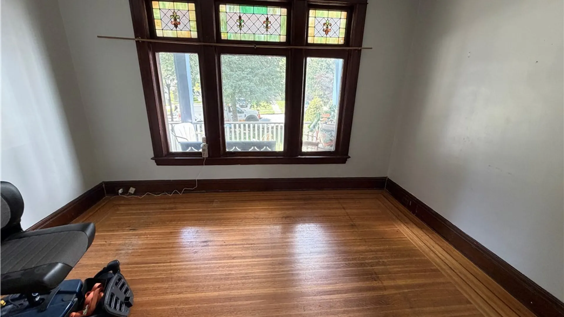 Property at 455 Crescent Avenue, Buffalo, NY 14214 6