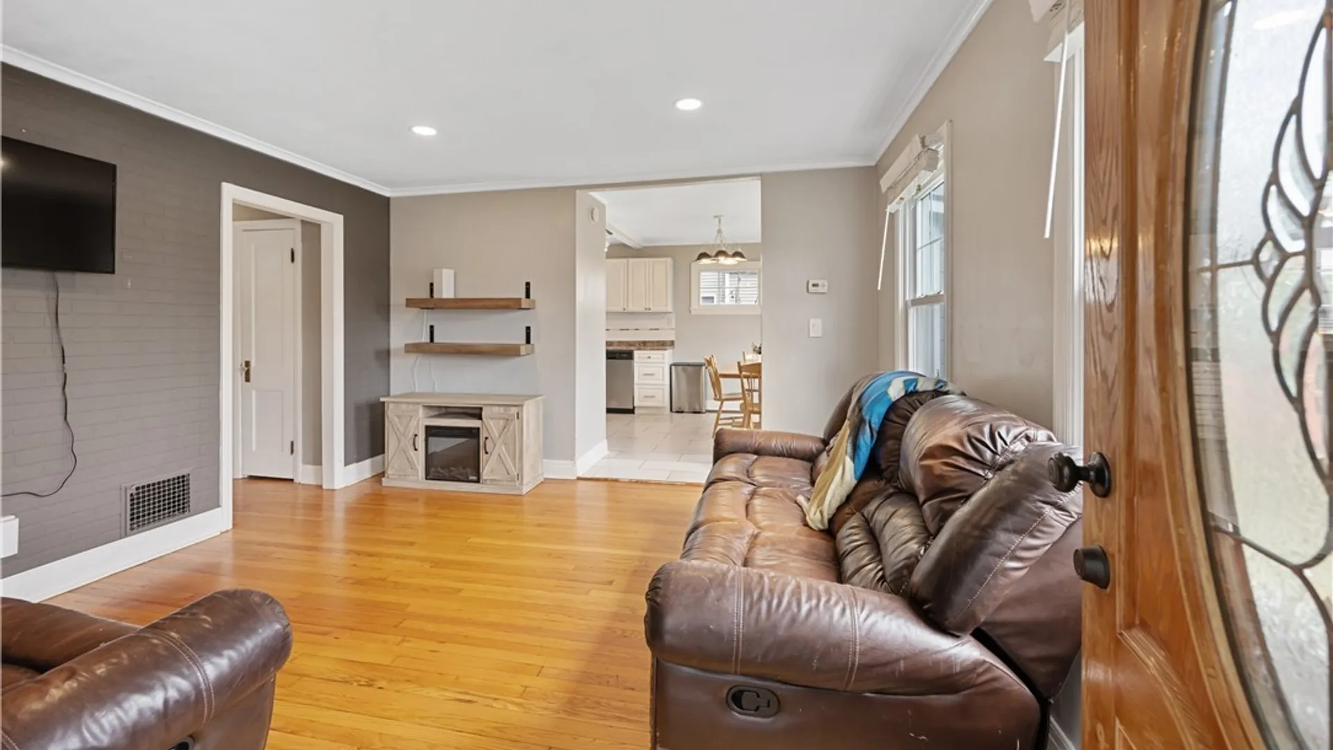Property at 1249 Tulip Street, Clay, NY 13090 11