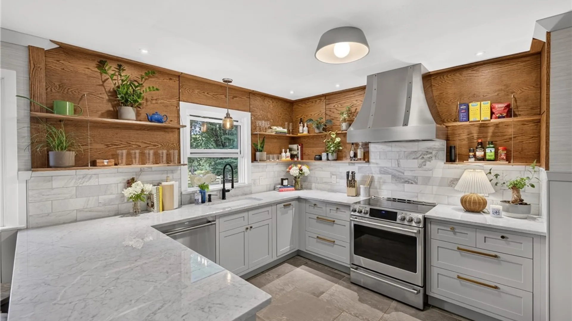 Property at 3931 Highland Avenue, Skaneateles, NY 13152 10