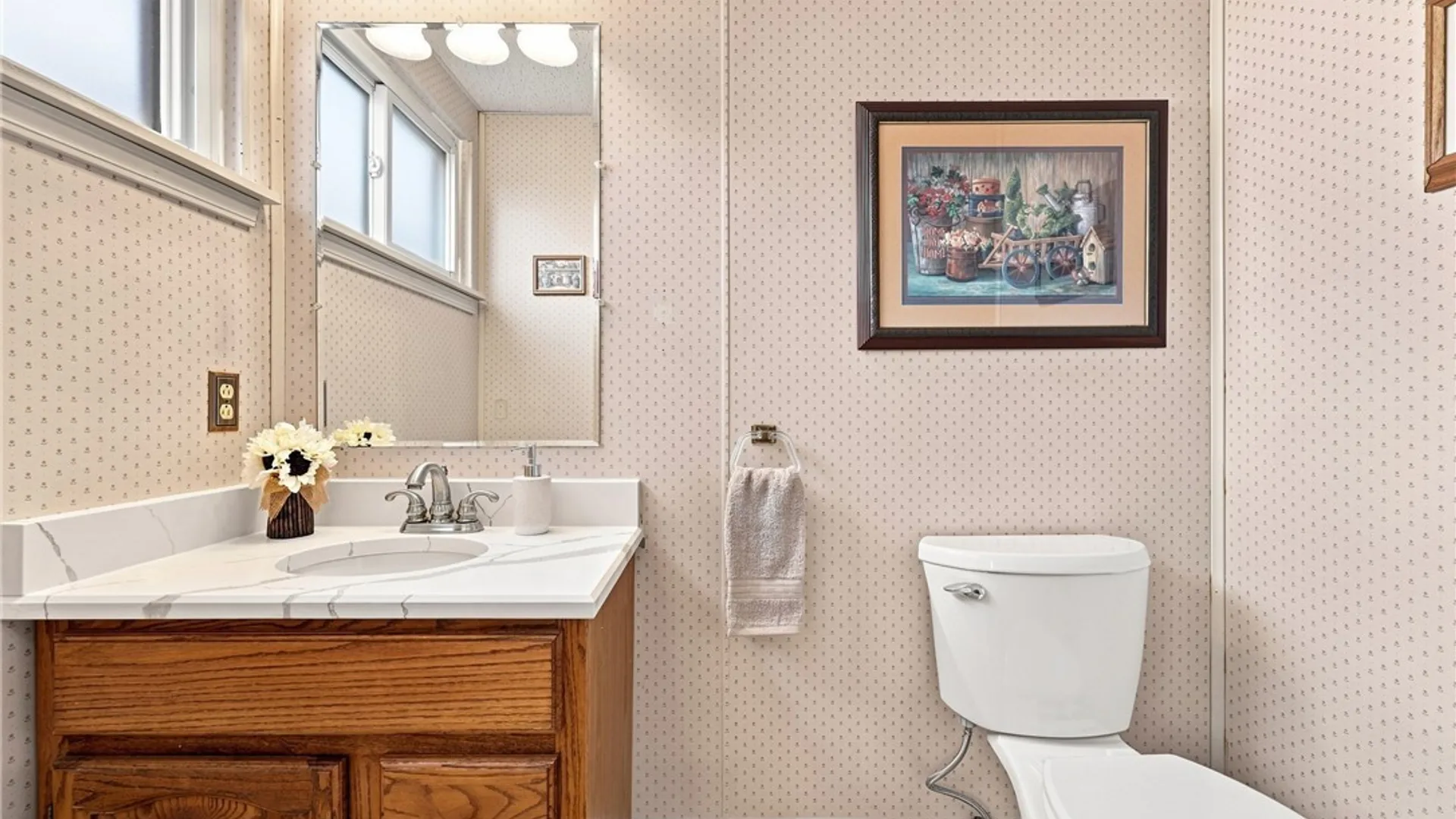 Property at 25 Stoneledge Court, Amherst, NY 14221 8