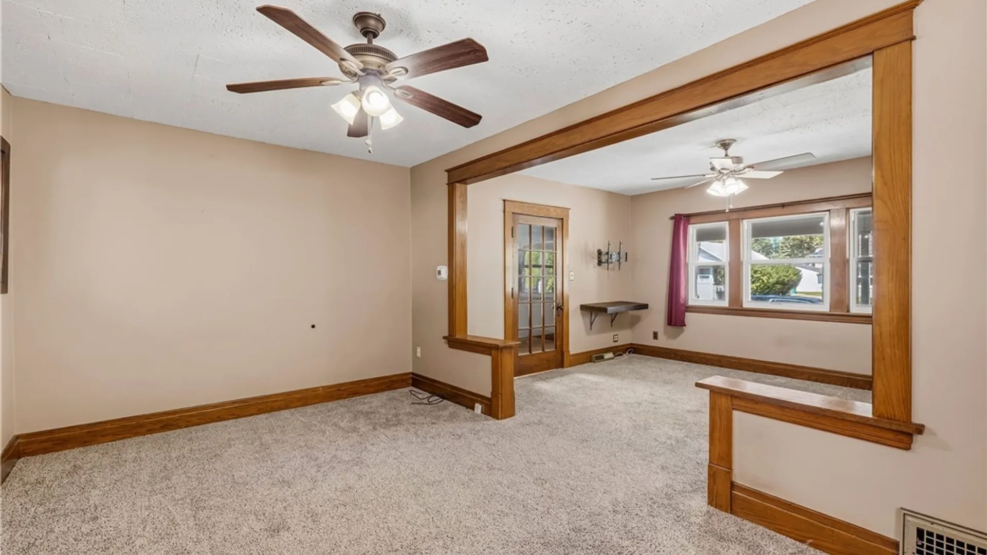 Property at 1217 Maple Avenue, Niagara Falls, NY 14305 7