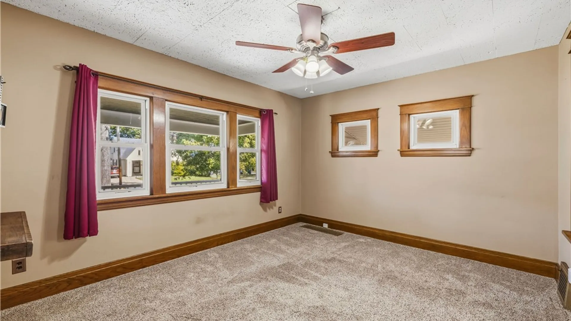Property at 1217 Maple Avenue, Niagara Falls, NY 14305 6
