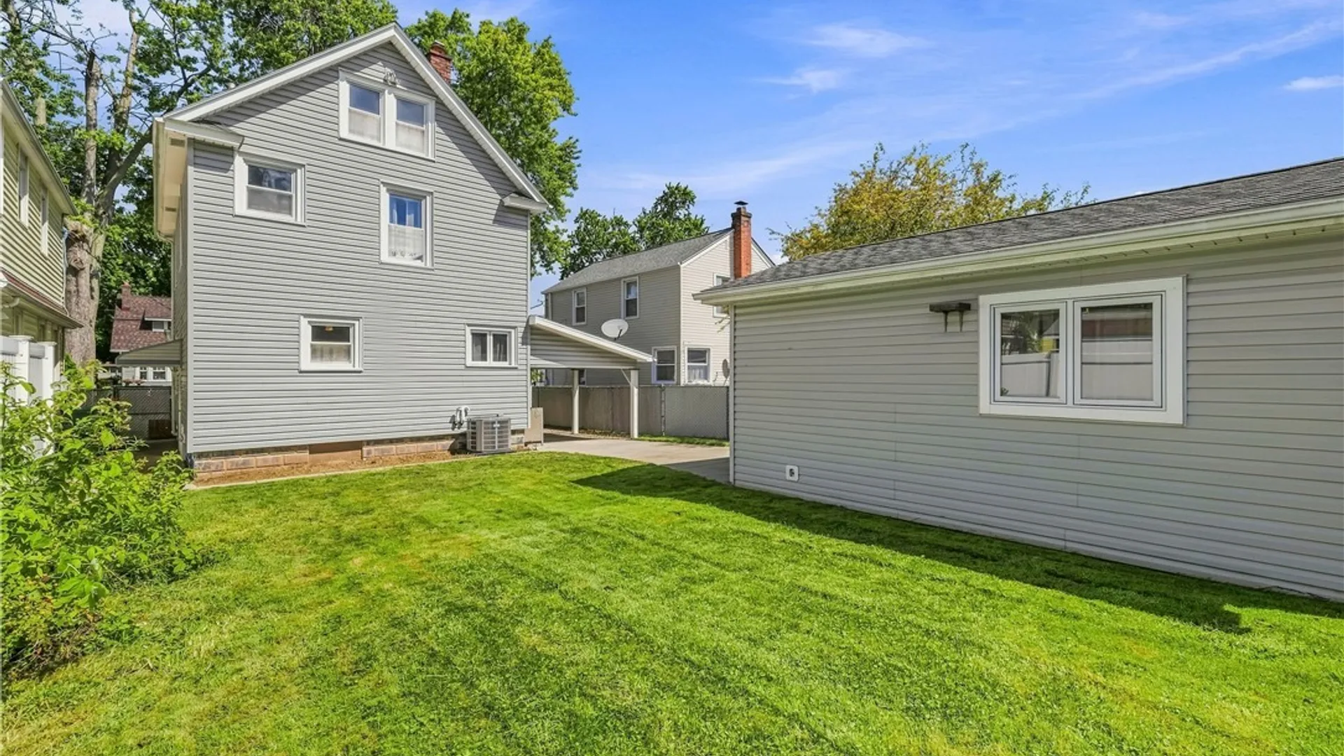 Property at 1217 Maple Avenue, Niagara Falls, NY 14305 31