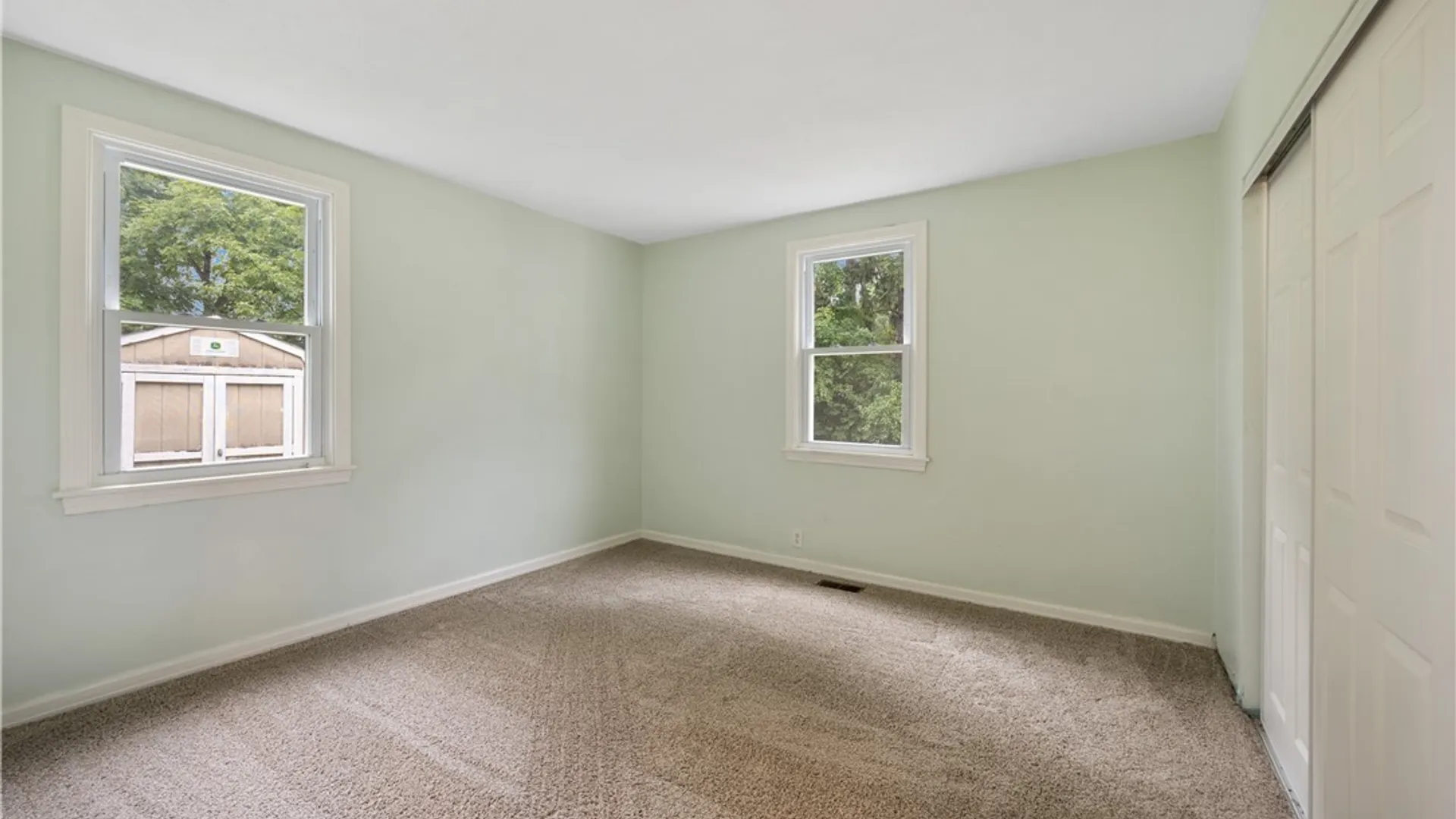 Property at 41 Grover Street, DeWitt, NY 13057 20