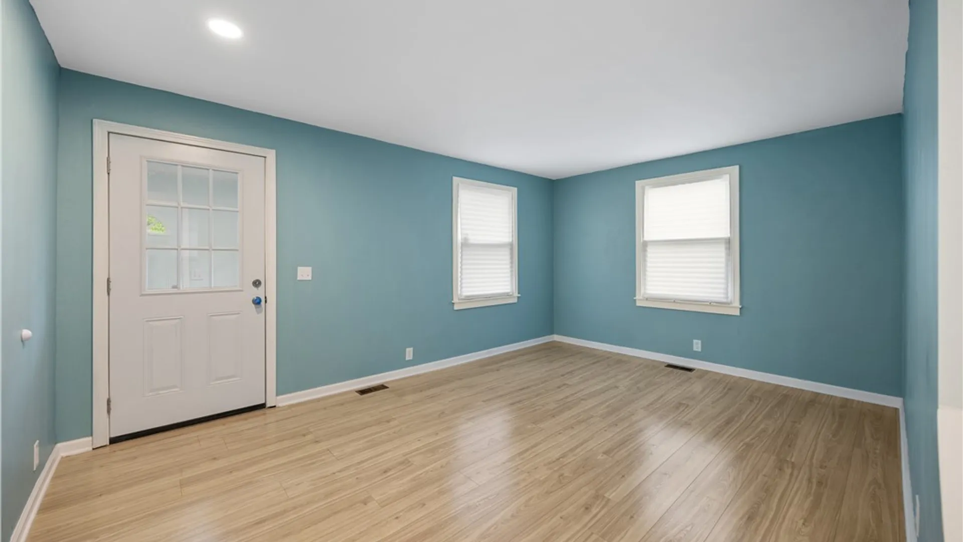 Property at 41 Grover Street, DeWitt, NY 13057 5