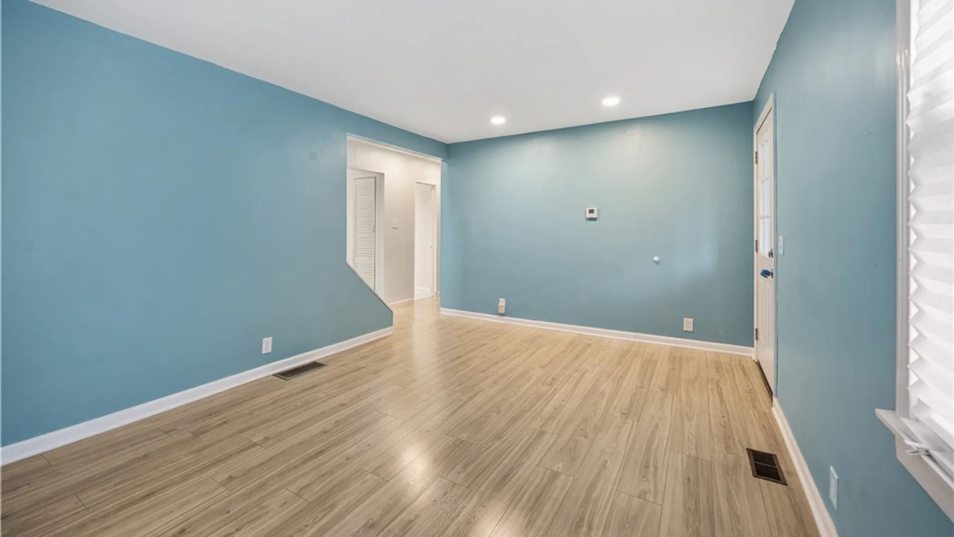 Property at 41 Grover Street, DeWitt, NY 13057 7