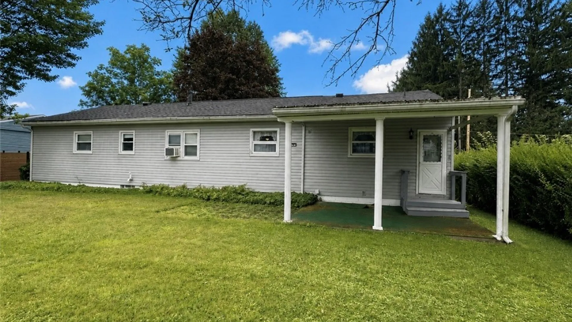 Property at 54 Delevan Avenue, Jamestown, NY 14701 3