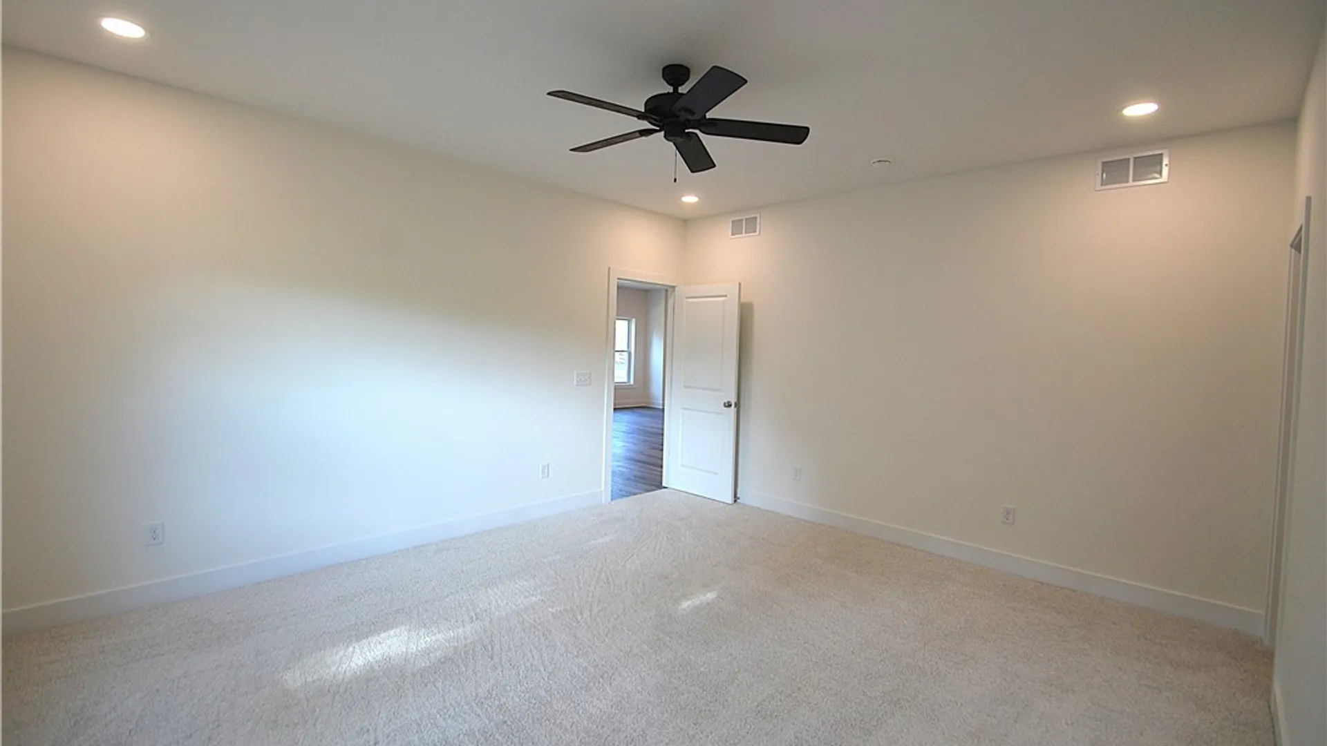 Property at 7 Anitas Lane, Sweden, NY 14420 16