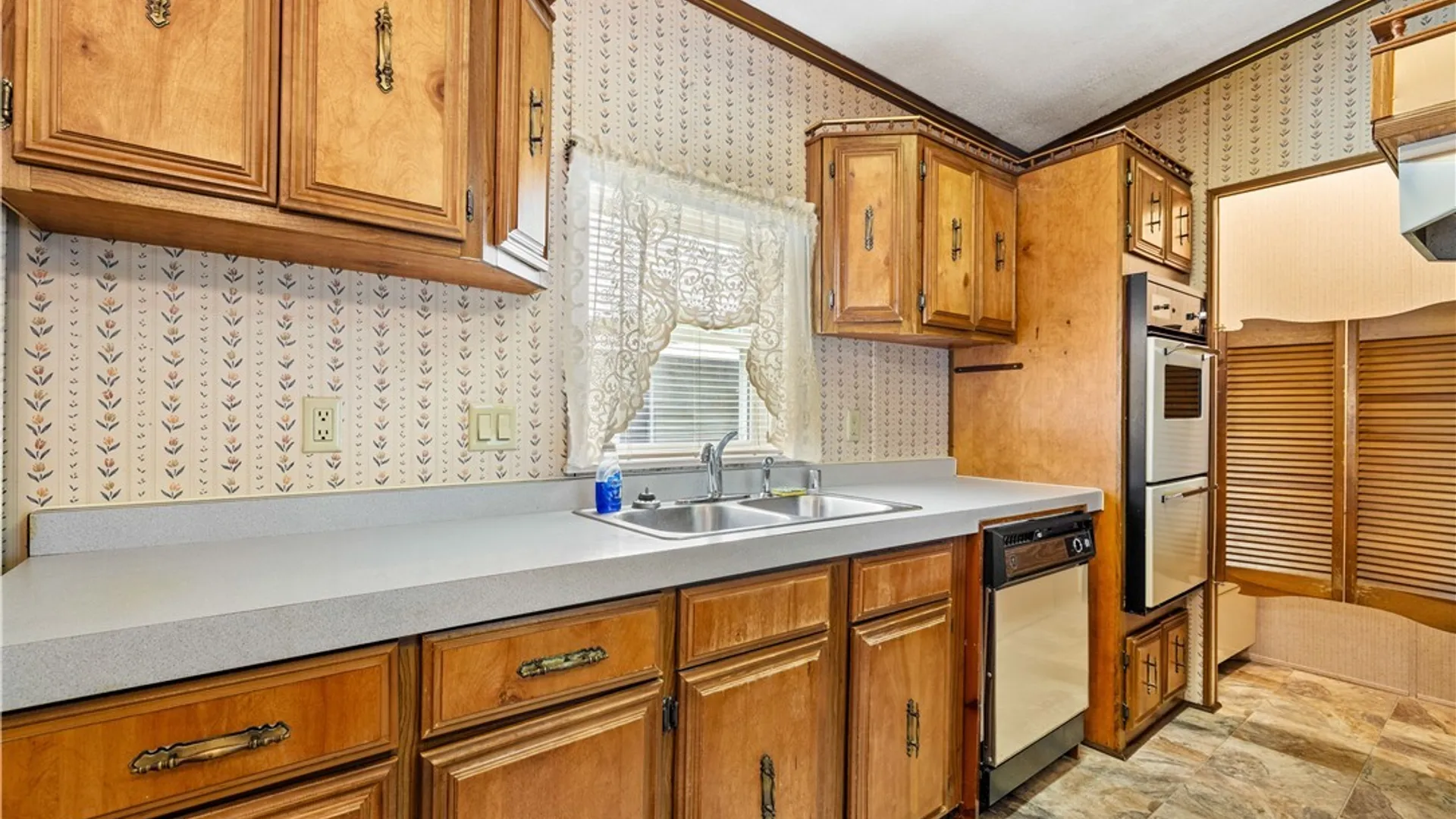 Property at 217 Flower, Frankfort, NY 13357 10