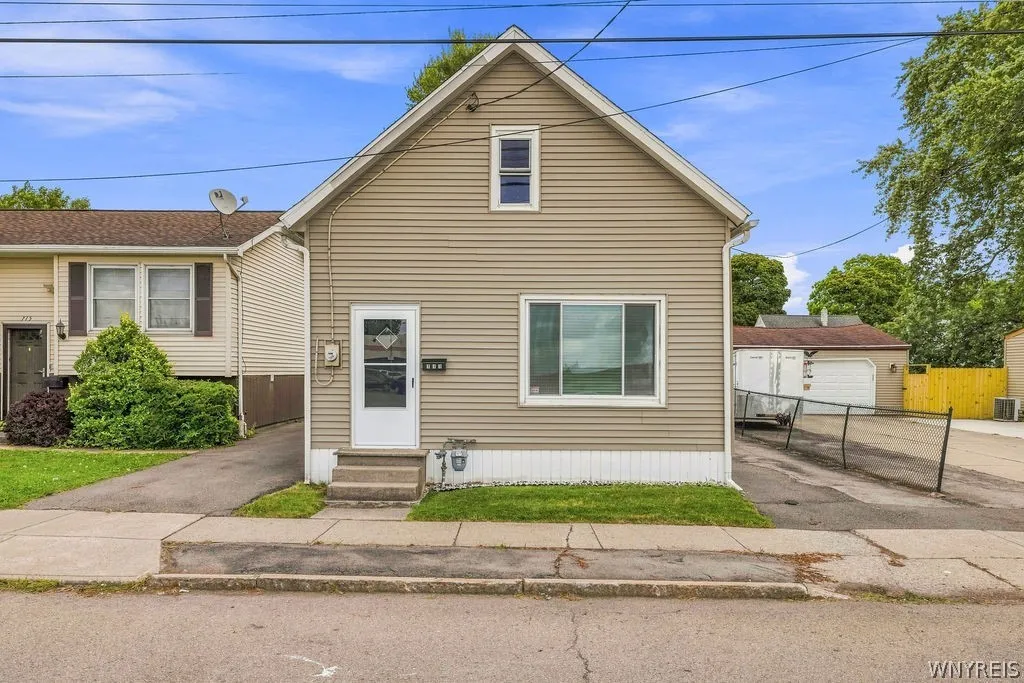 Property at 711 S Ogden Street, Buffalo, NY 14206