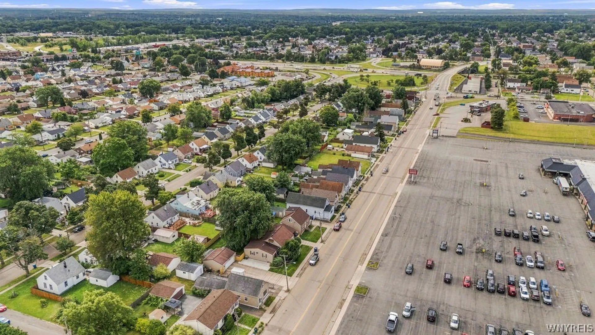 Property at 711 S Ogden Street, Buffalo, NY 14206 4