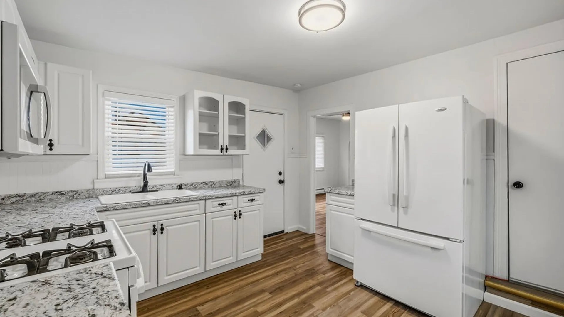 Property at 711 S Ogden Street, Buffalo, NY 14206 7