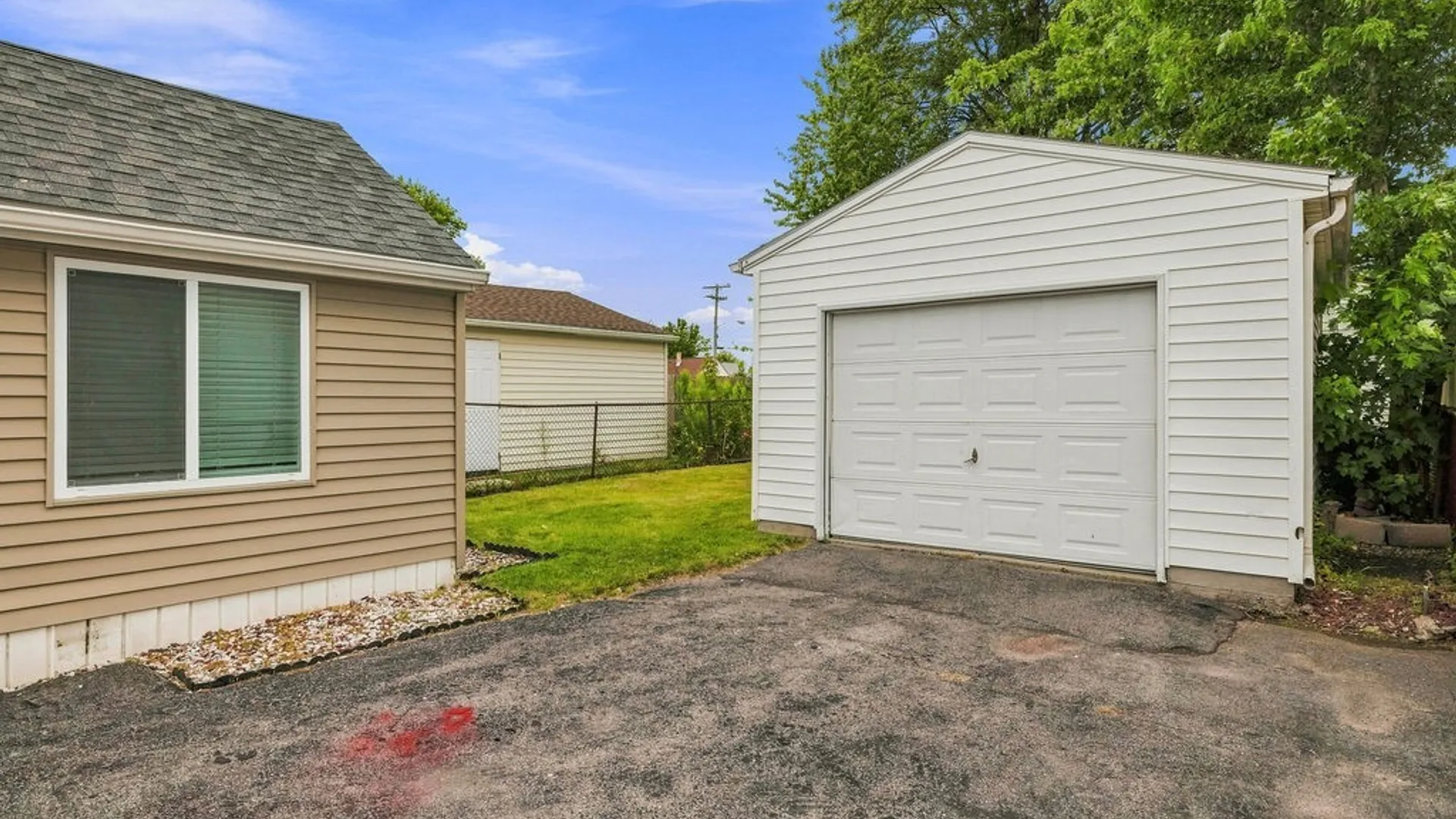 Property at 711 S Ogden Street, Buffalo, NY 14206 25