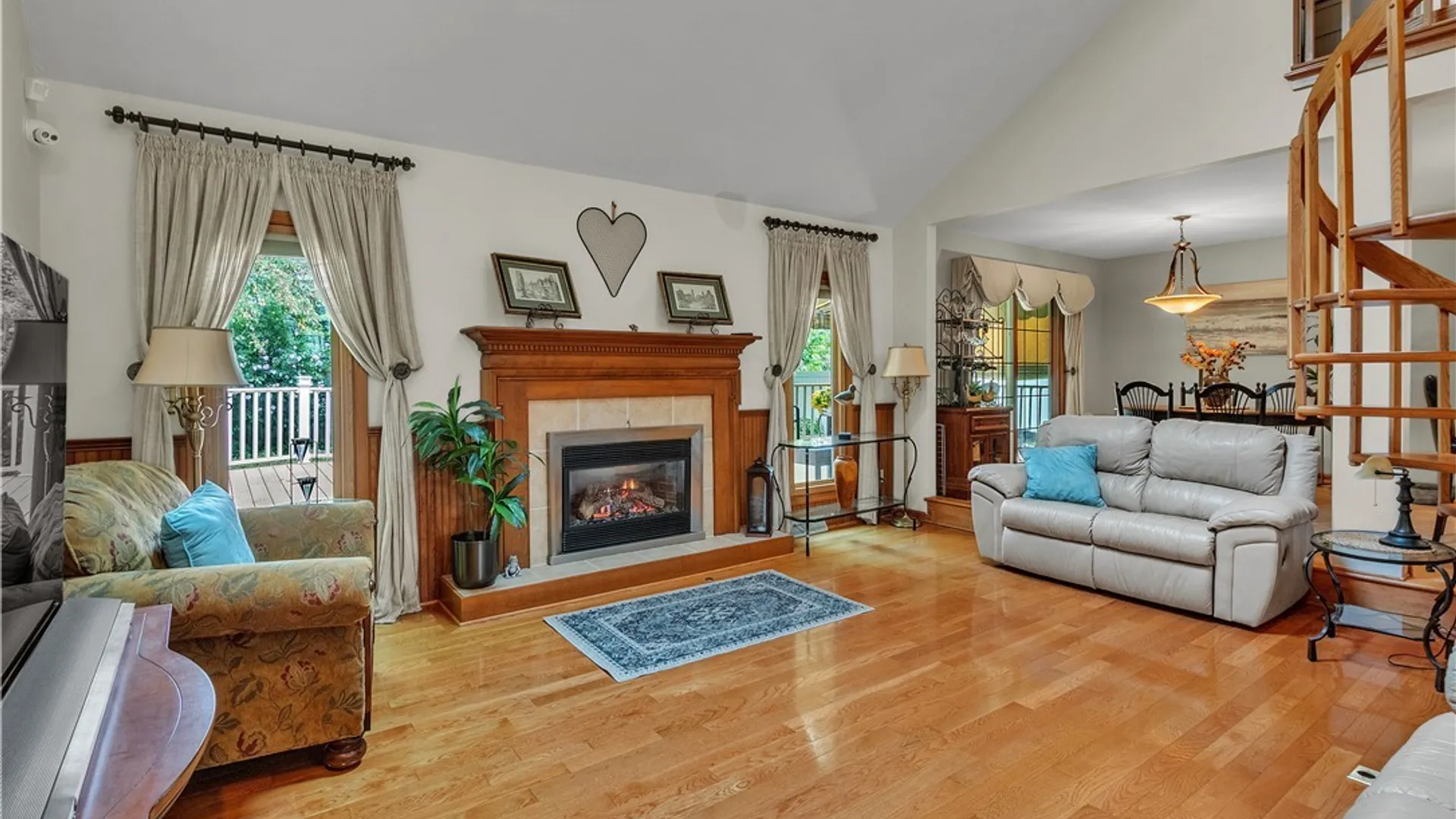 Property at 82 Bragg Court, Amherst, NY 14221 4