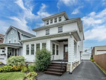 Property at 17 Westgate Road, Tonawanda, NY 14217