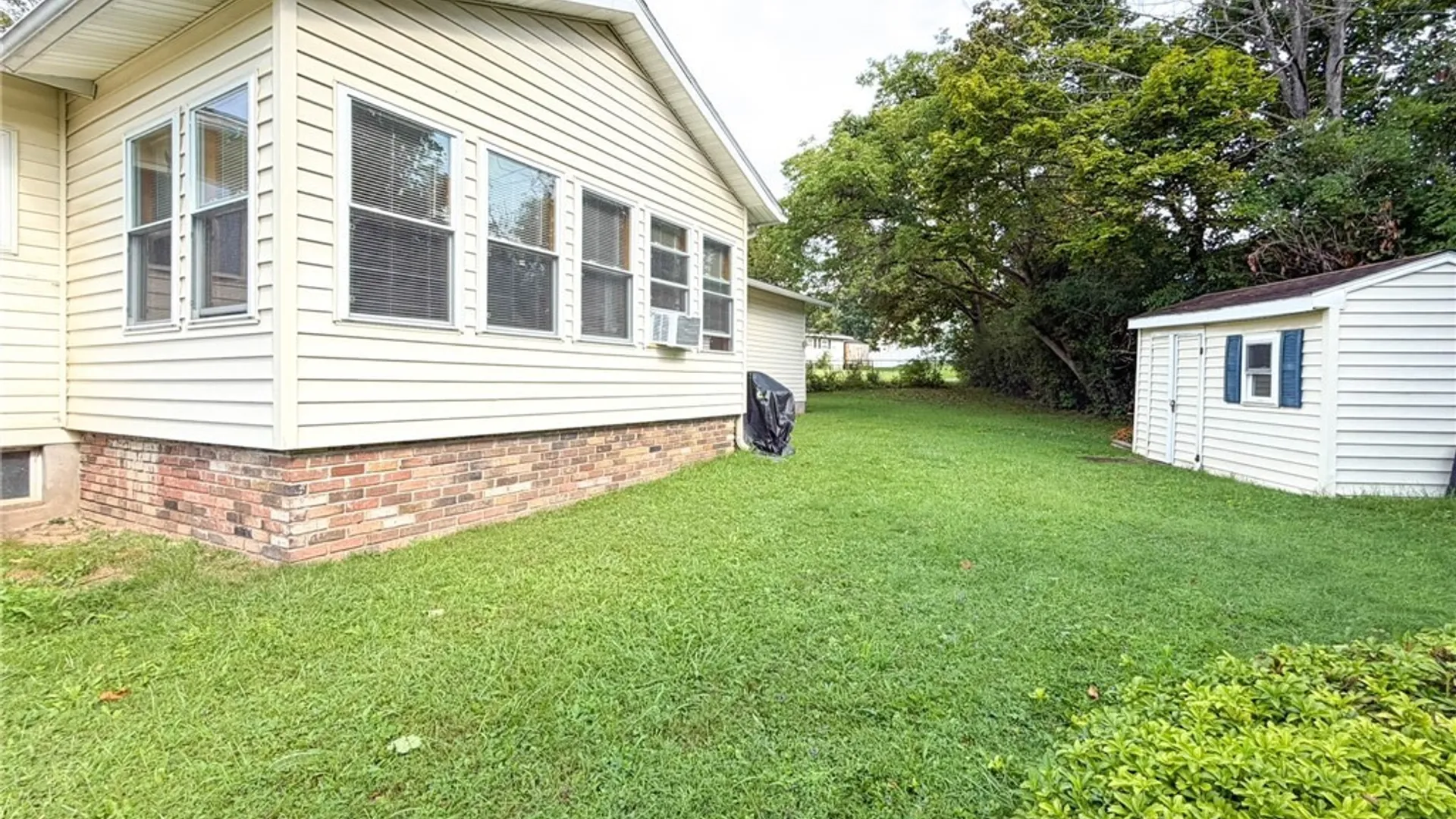 Property at 43 Hollywood Drive, Whitestown, NY 13492 37