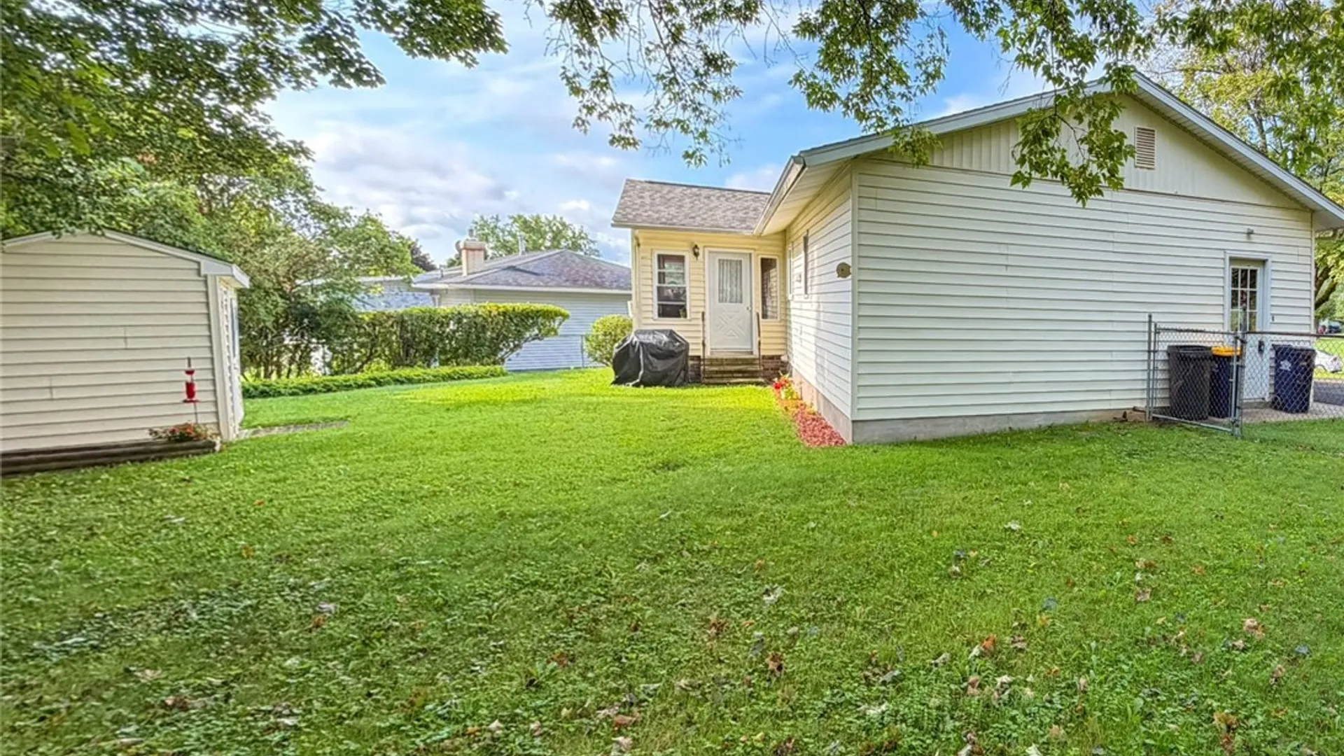 Property at 43 Hollywood Drive, Whitestown, NY 13492 40