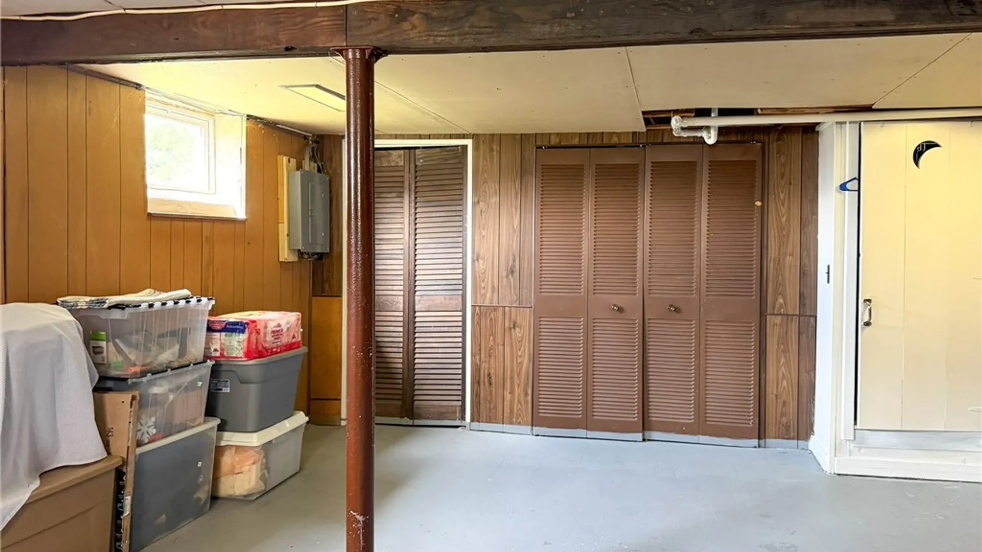 Property at 43 Hollywood Drive, Whitestown, NY 13492 32
