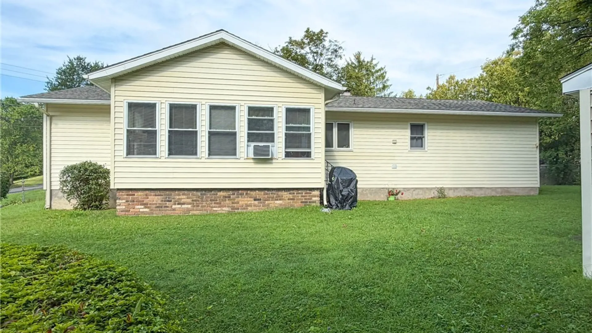 Property at 43 Hollywood Drive, Whitestown, NY 13492 36