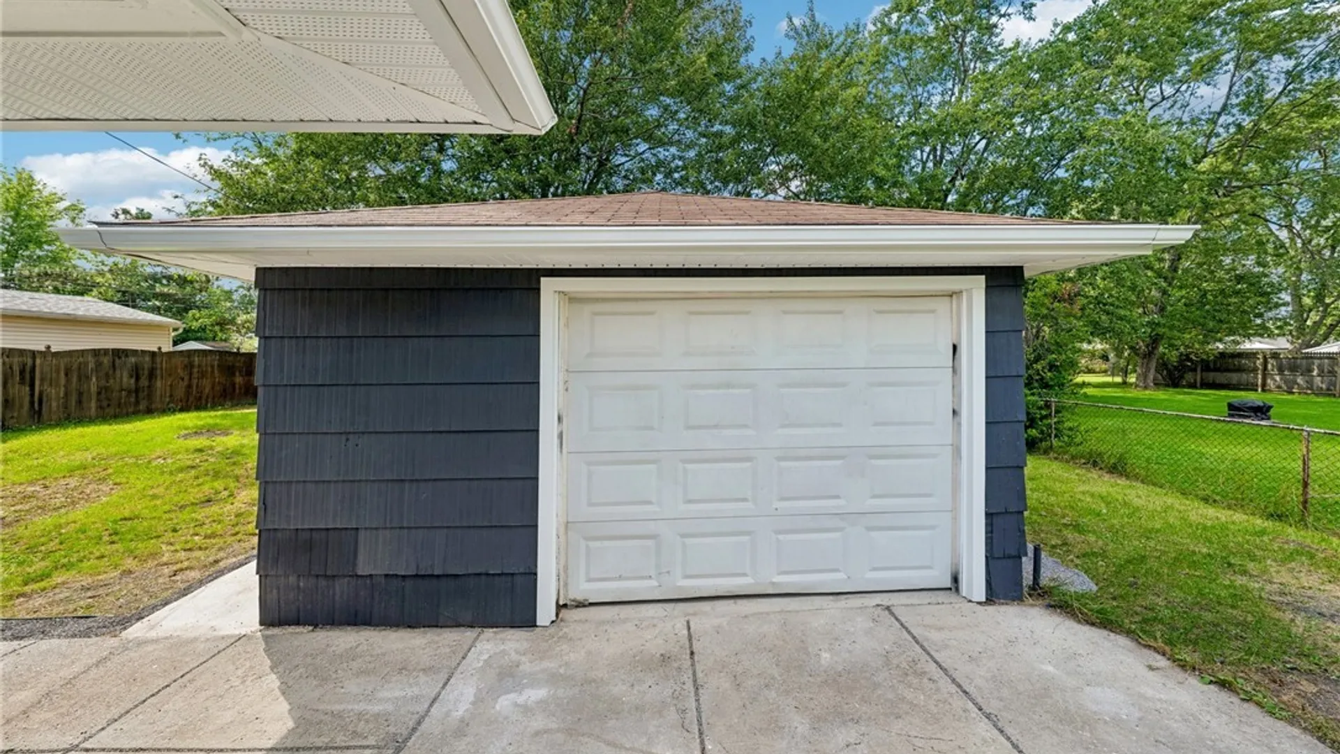 Property at 132 Glenhurst Road, Tonawanda, NY 14150 44