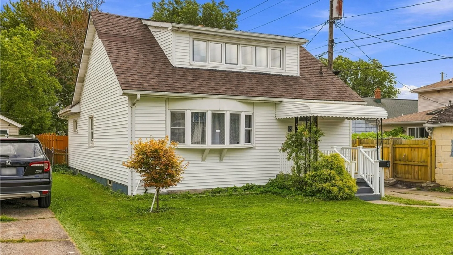 Property at 99 W Grand Boulevard, Cheektowaga, NY 14225 3