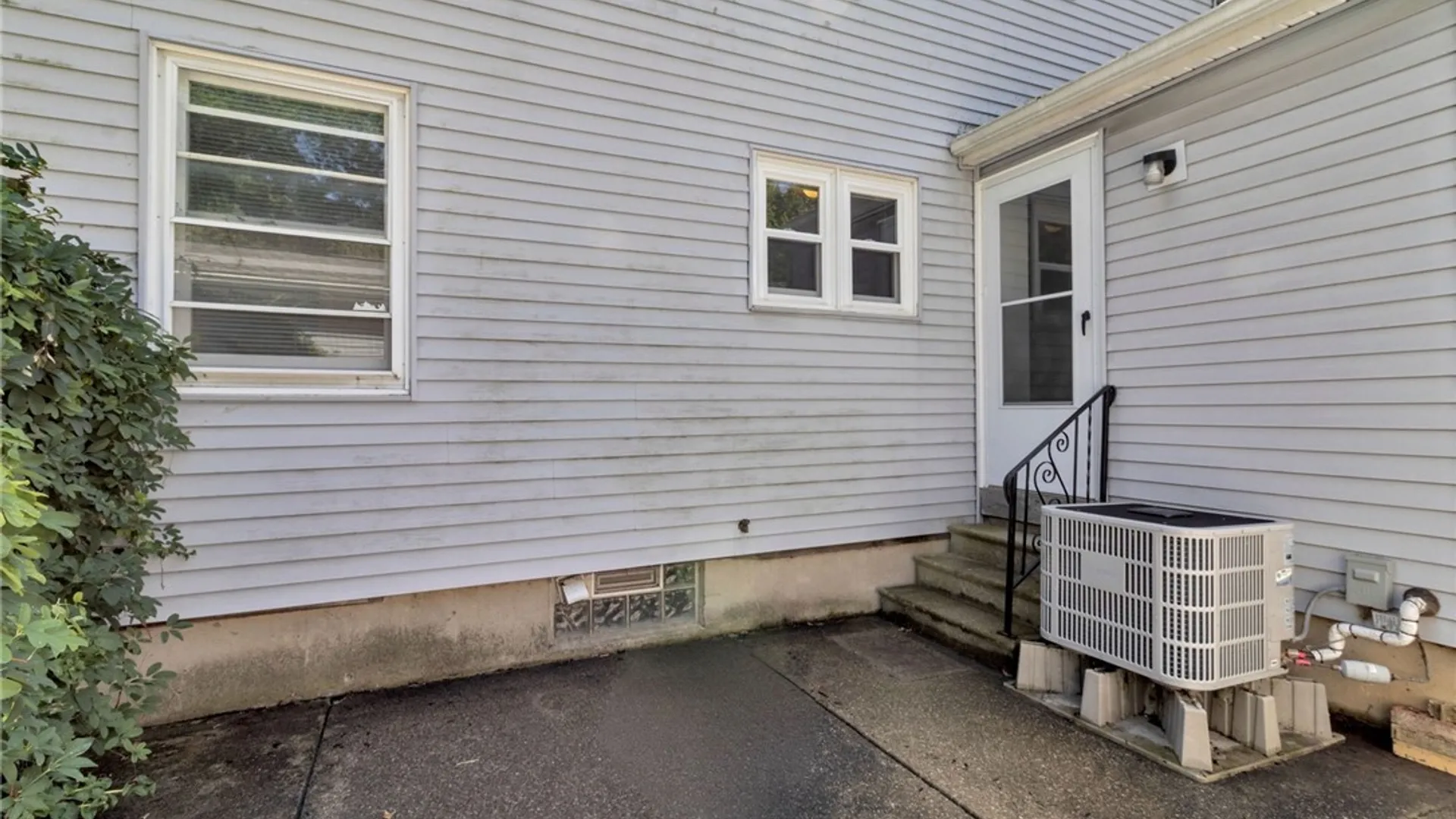 Property at 129 Sundridge Drive, Amherst, NY 14228 38