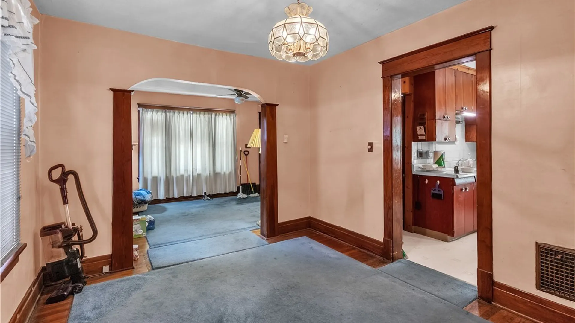 Property at 74 Hazelwood Avenue, Buffalo, NY 14215 12