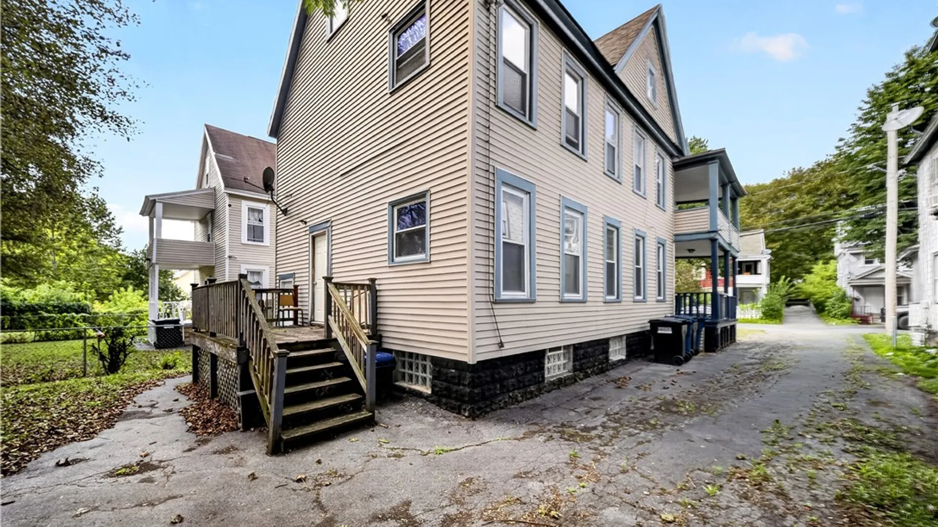 Property at 127 Hartson Street, Syracuse, NY 13204 3