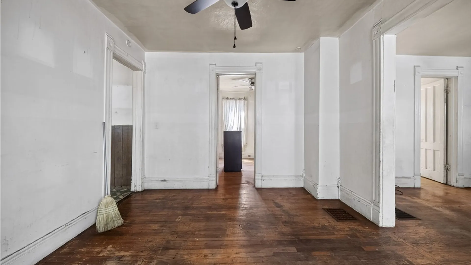 Property at 127 Hartson Street, Syracuse, NY 13204 27