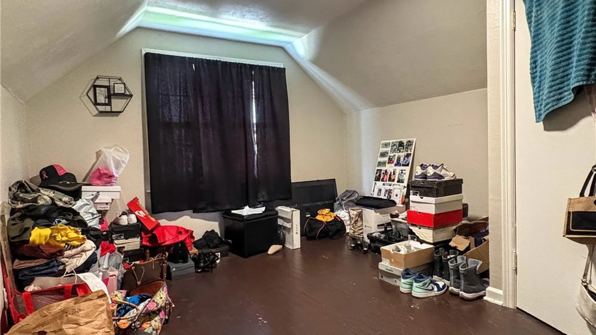 Property at 2163 North Avenue, Niagara Falls, NY 14305 14