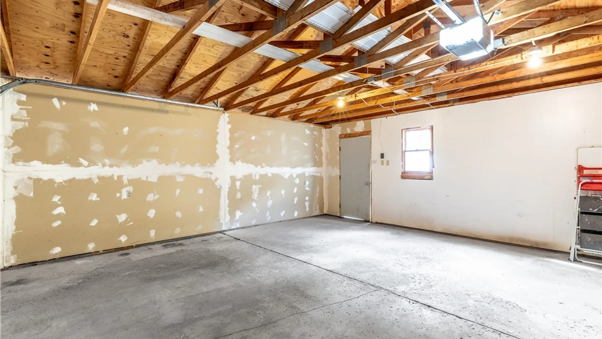 Property at 2462 Willow Avenue, Niagara Falls, NY 14305 48