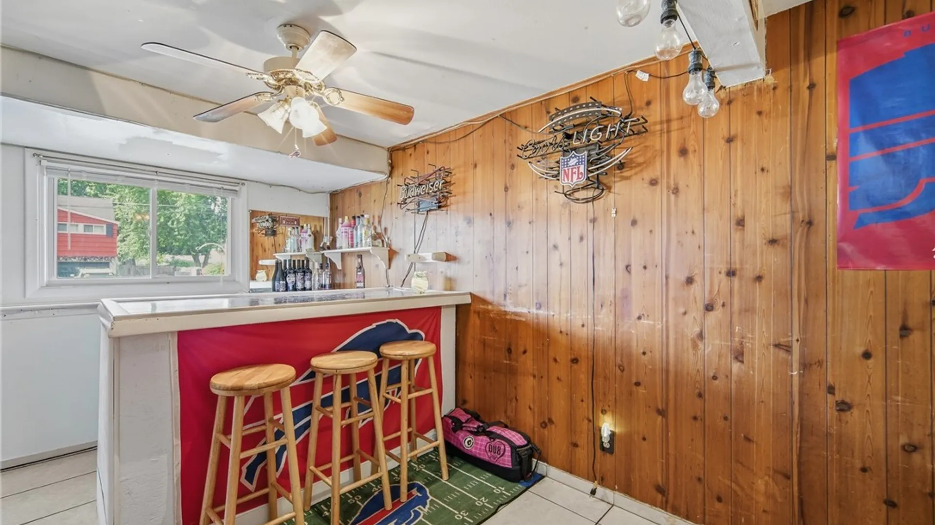 Property at 16 Huckleberry Lane, Clay, NY 13090 24