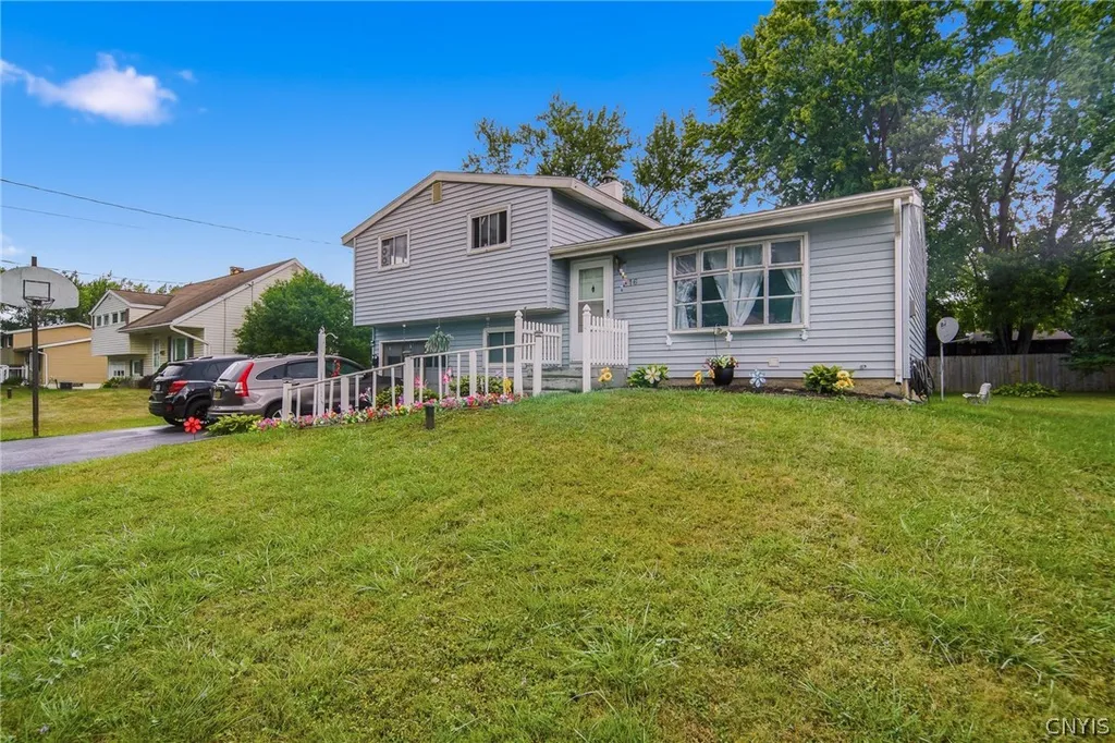 Property at 16 Huckleberry Lane, Clay, NY 13090