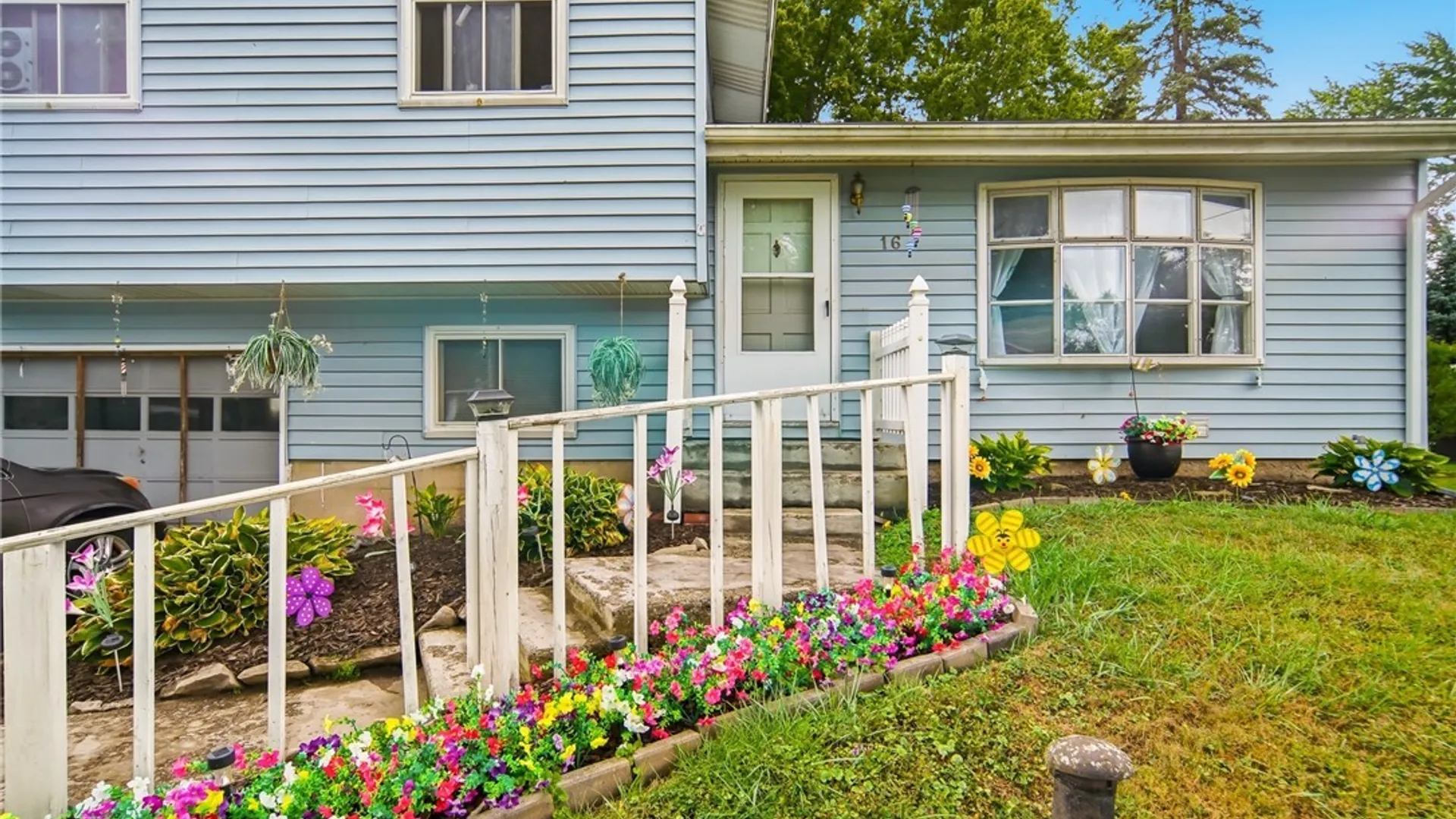 Property at 16 Huckleberry Lane, Clay, NY 13090 6