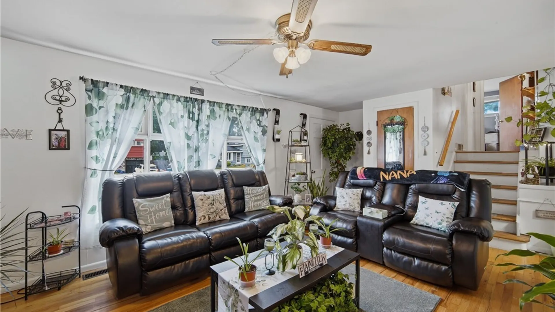 Property at 16 Huckleberry Lane, Clay, NY 13090 7