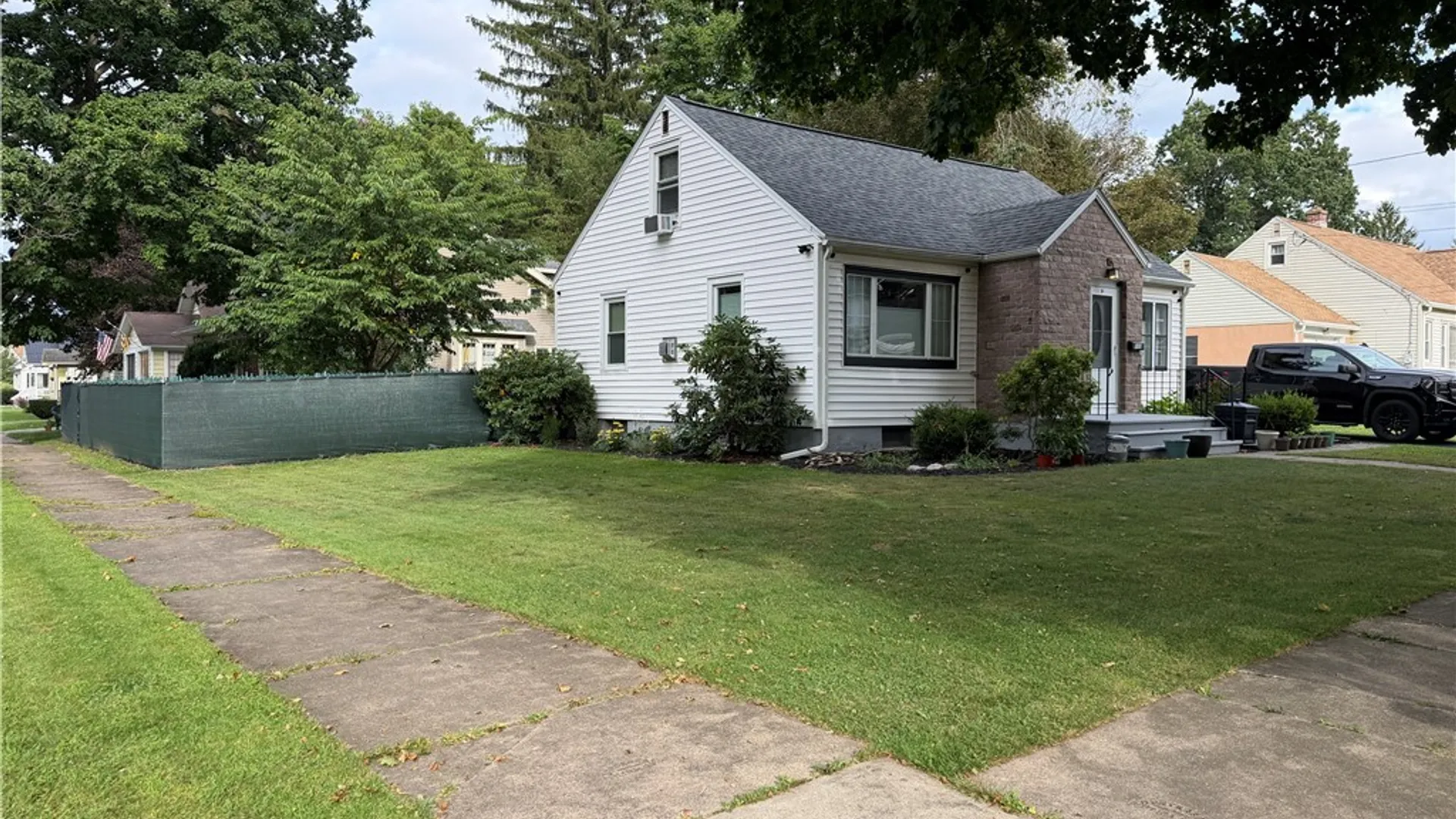 Property at 110 Meeker Avenue, Utica, NY 13502 3