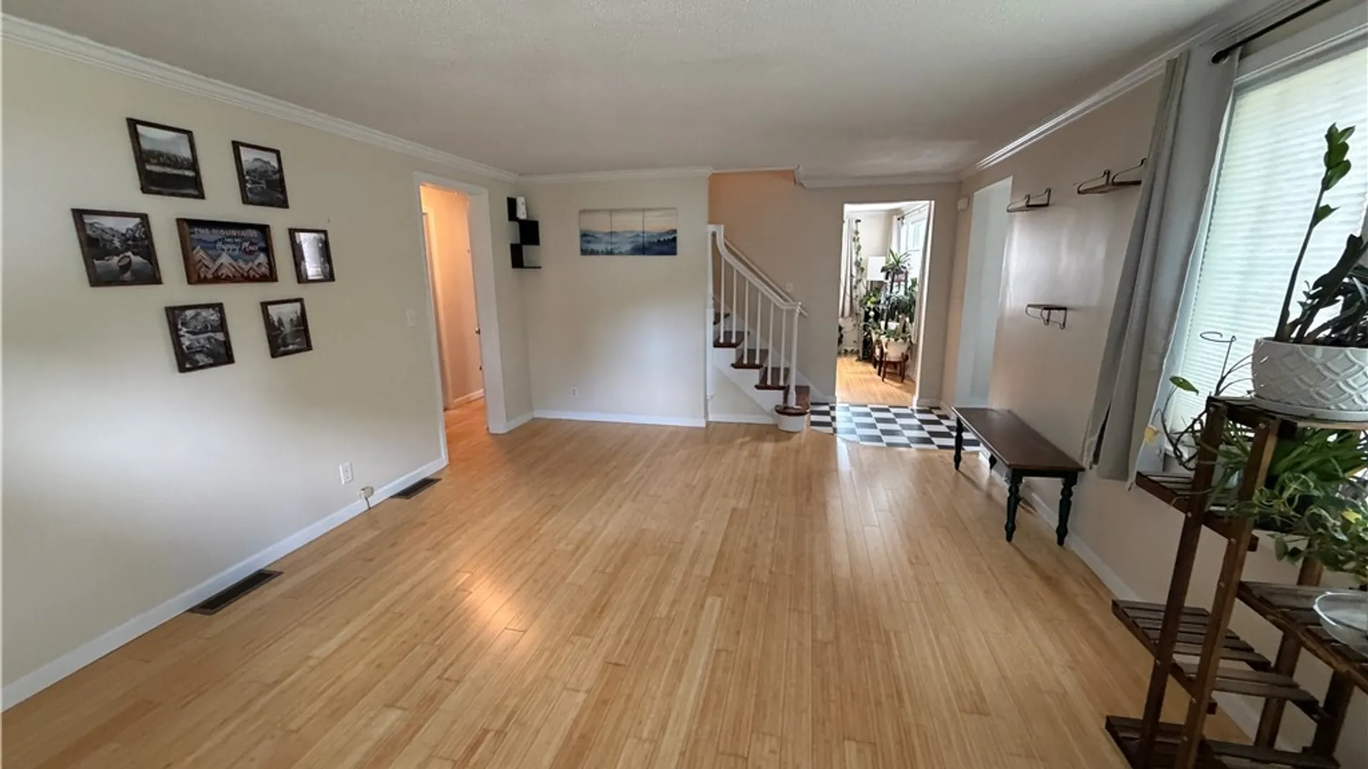 Property at 110 Meeker Avenue, Utica, NY 13502 8